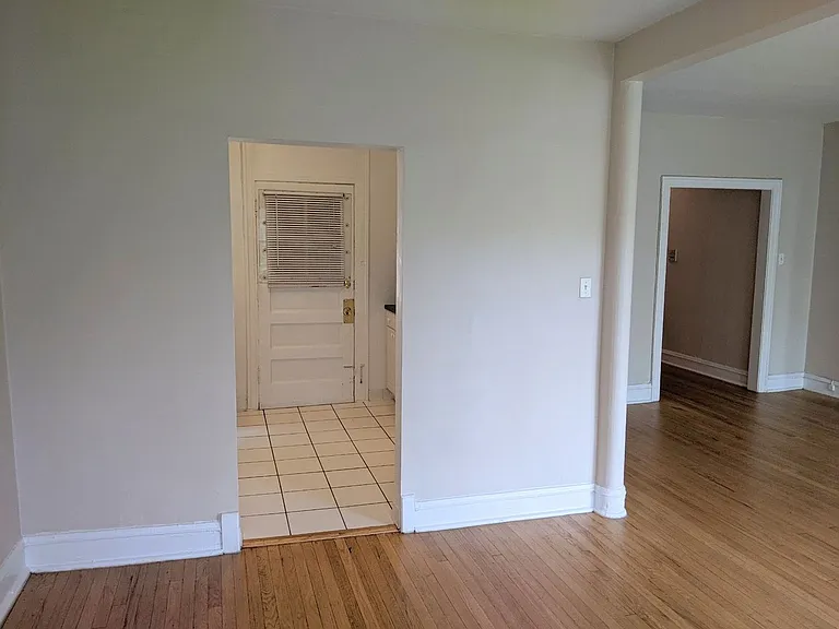 828 Reba Pl #3N — Photo 5