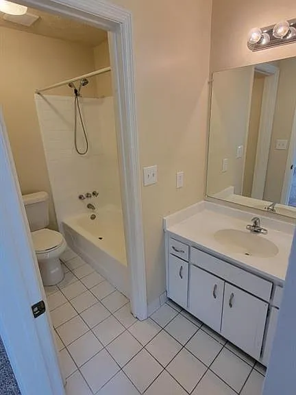 2462 Lehaven Dr — Photo 15