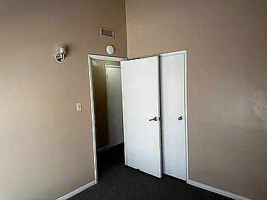 2979 Berkeley Rd — Photo 17