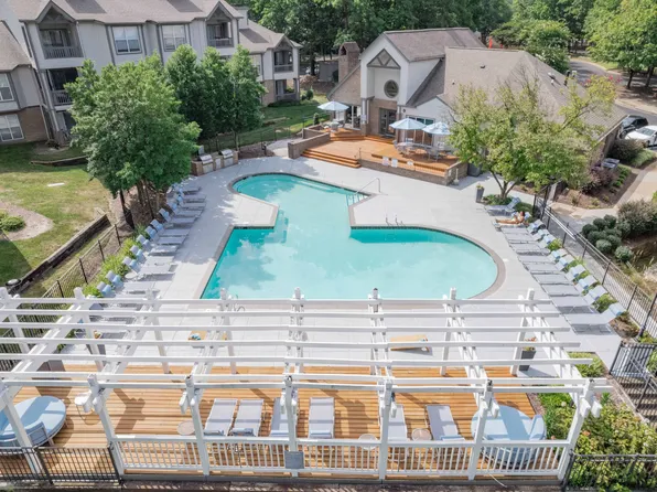 Hickory Creek, 2344 Hickory Creek Dr, Richmond, VA 23294