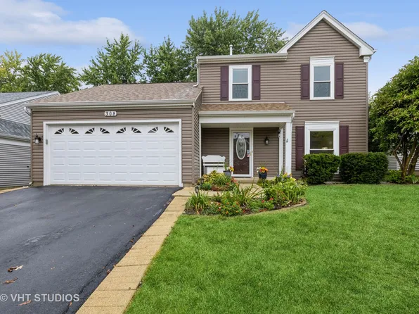 308 Newport Ln, Aurora, IL 60504