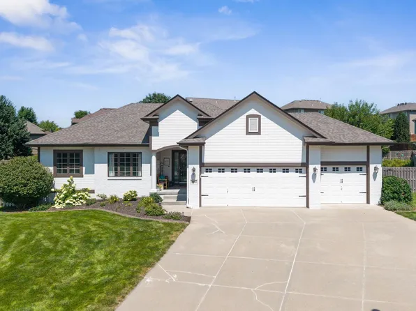19302 K Cir, Omaha, NE 68135