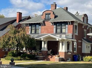 909 Oak Hill Ave, Hagerstown, MD 21742