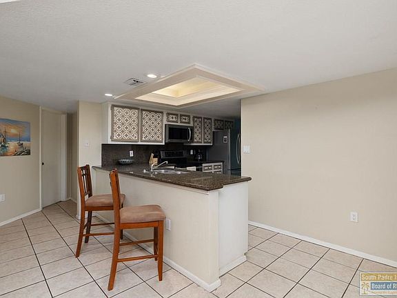 4th image of 406 Padre Blvd Unit 103