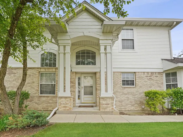 139 Bay Dr, Itasca, IL 60143