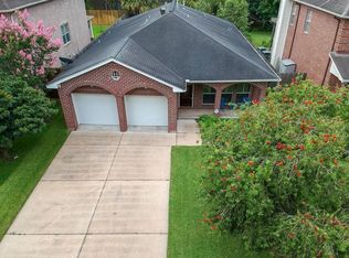 4921 Spruce St, Bellaire, TX 77401