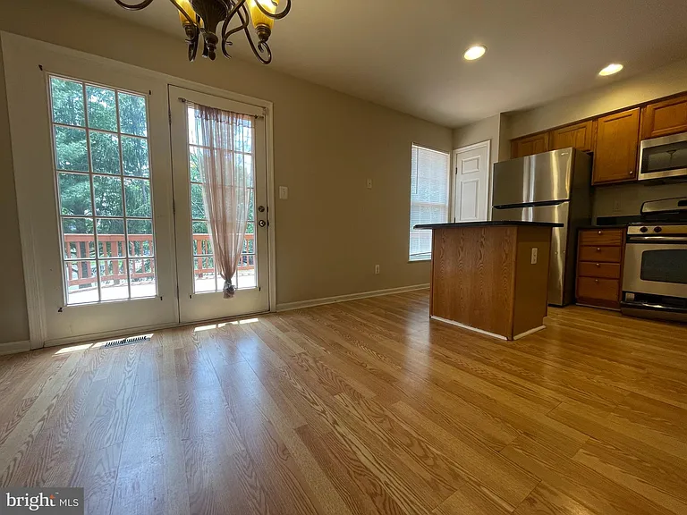 8625 Walcott Ct — Photo 5