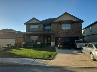 8946 Palmetto Park, Converse, TX 78109