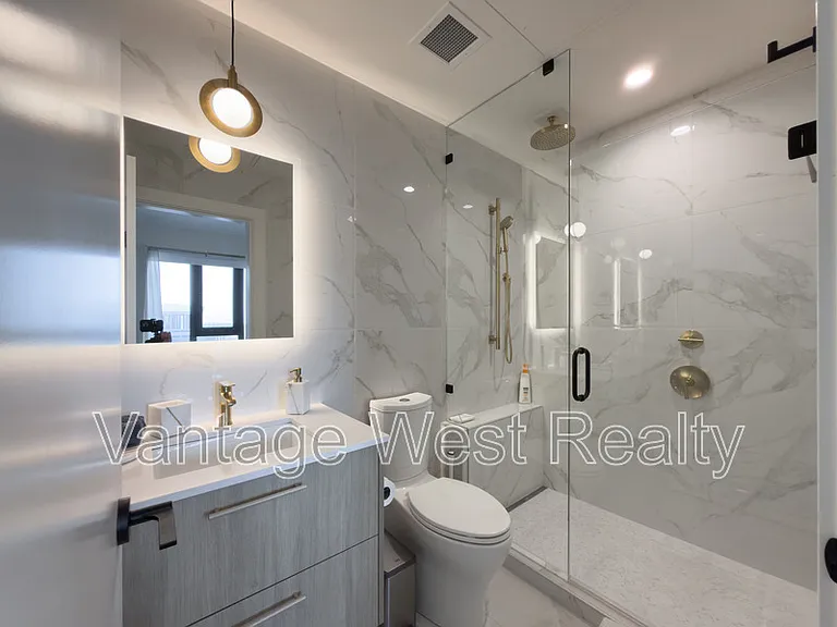 3800 Capozzi Rd #807 — Photo 18