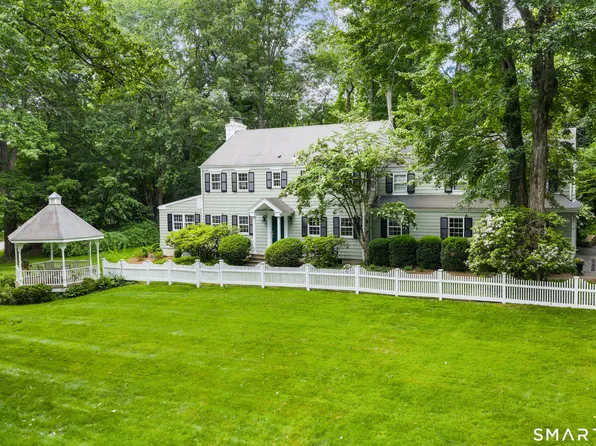 130 Comstock Hill Road, New Canaan, CT 06840