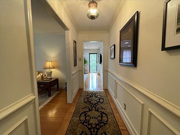 5th image of 7601 Dell Dr