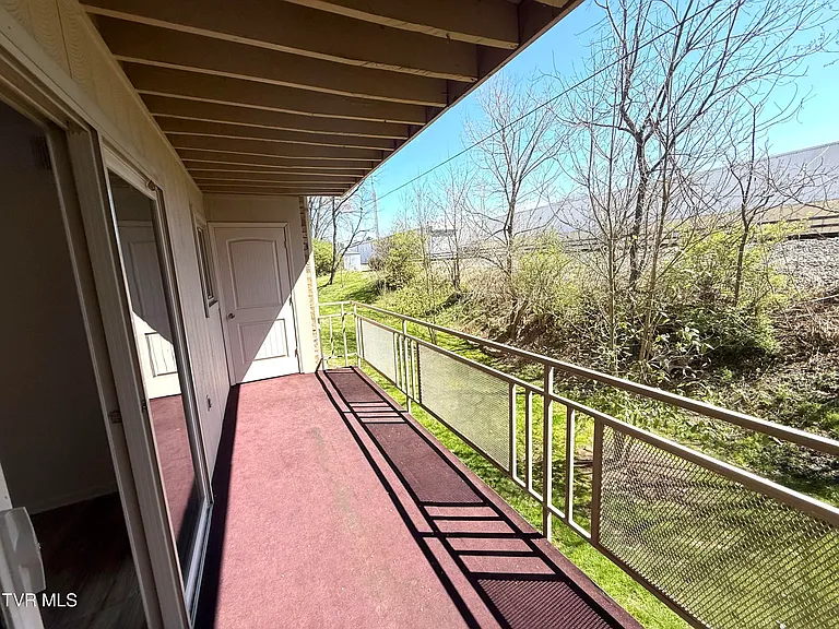 1225 Carriage Cir #203 — Photo 16