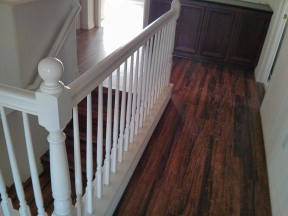 from J&J bedrooms and J&J bathroom to laundry room (right), master bedroom (front), and 4th bedroom (left)