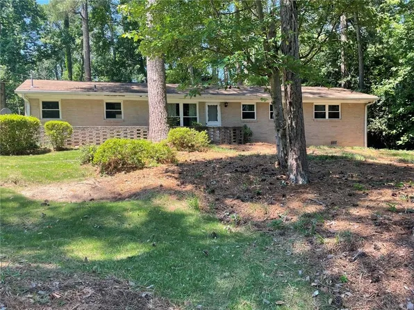 4252 Clydes Ct, Tucker, GA 30084