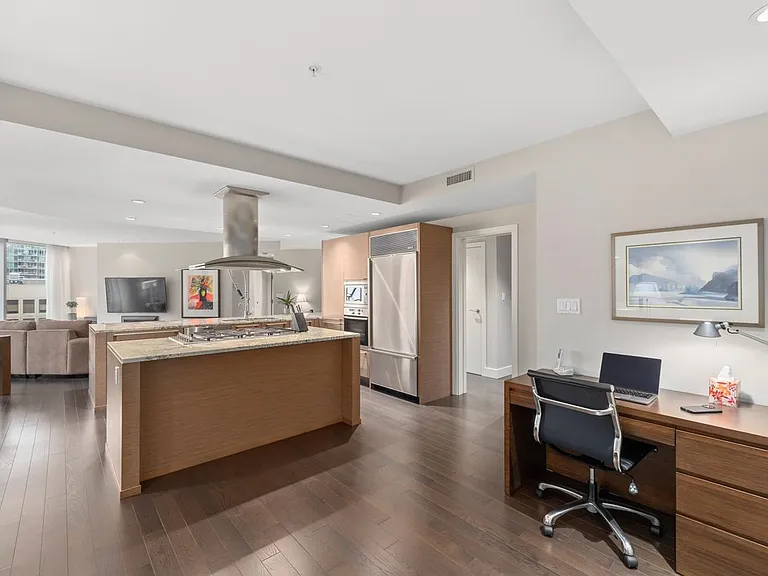 1111 Alberni St #2601 — Photo 16