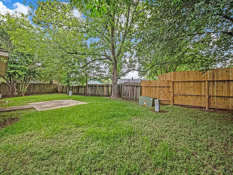 16906 Canary St — Photo 29