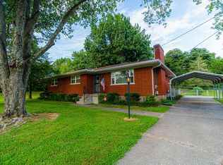 6809 Fernhaven Rd, Louisville, KY 40228