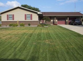 68461 N Channel Pkwy, Edwardsburg, MI 49112