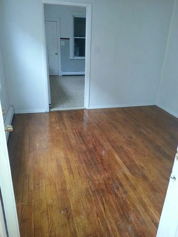 928 Beatrice Pkwy photo 1