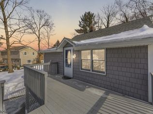 1 Oak St, Wanaque, NJ 07420