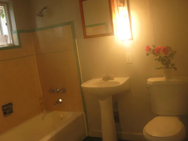 328 Higdon Ave #2 — Photo 7