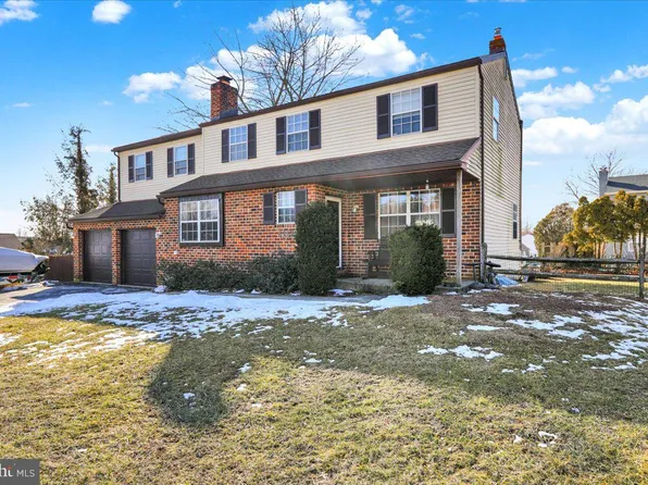 4217 Merrybells Ct, Reading, PA 19605