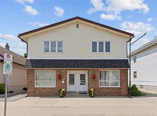 1637 Drouillard Rd, Windsor, ON N8Y 2S4