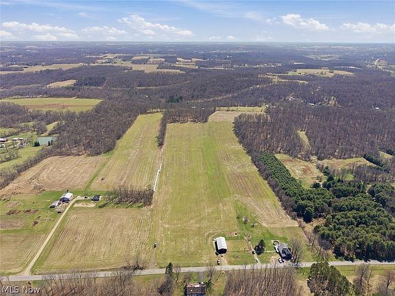 2nd image of 17970 Scott Rd