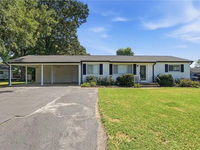 385 Cross St, Rossville, GA, 30741