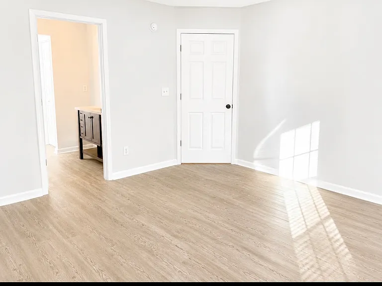 607 Sunset Oaks Ln — Photo 8
