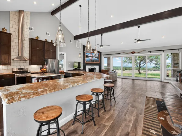 113 Jayhawk Ct, Burnet, TX 78611