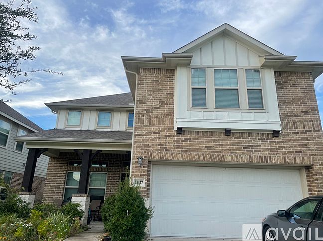 1st image of 13327 Davenport Hills Ln