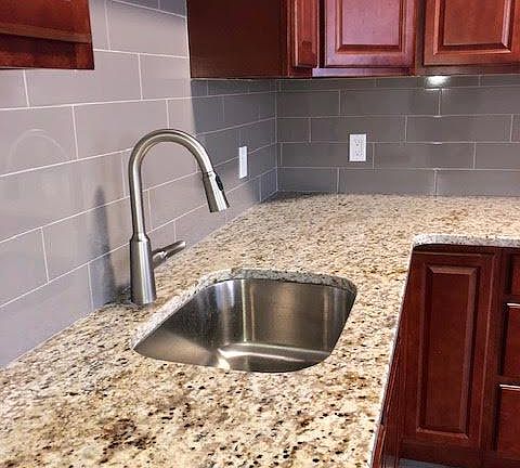 3rd image of 207 N Walnut St APT 5
