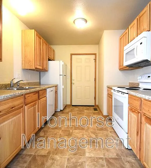 2480 Wheeler Dr #A — Photo 6