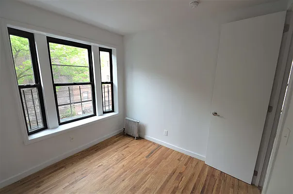 Rented by CITY SKYLINE REALTY INC | media 10