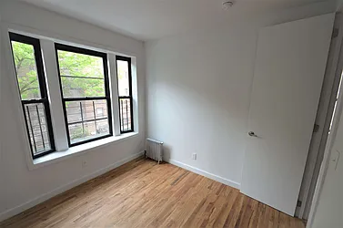 Rented by CITY SKYLINE REALTY INC