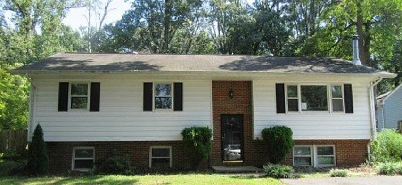 1st image of 1389 Greenway Dr