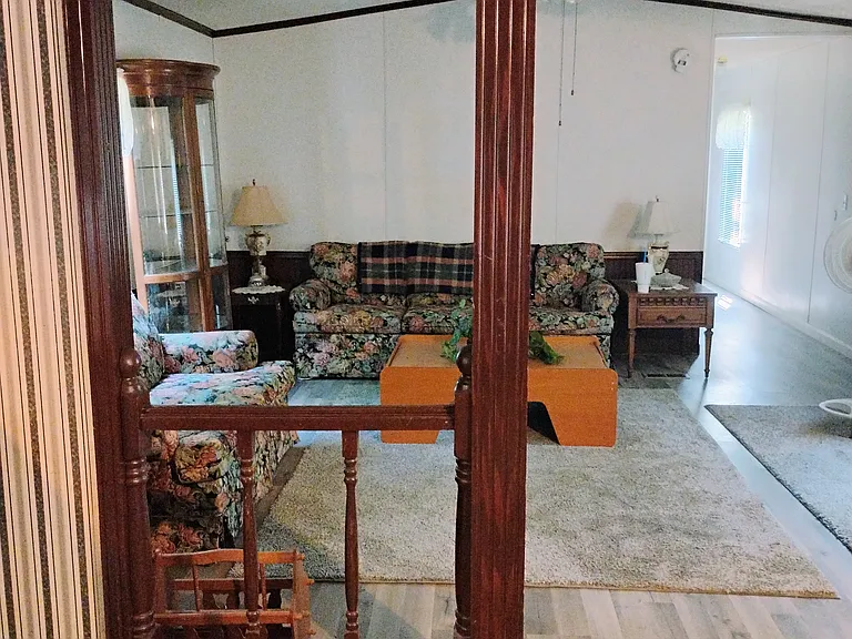 54 Outlook Rdg — Photo 9
