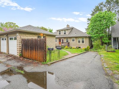 740-742 North Main Street, Norwich, CT, 06360