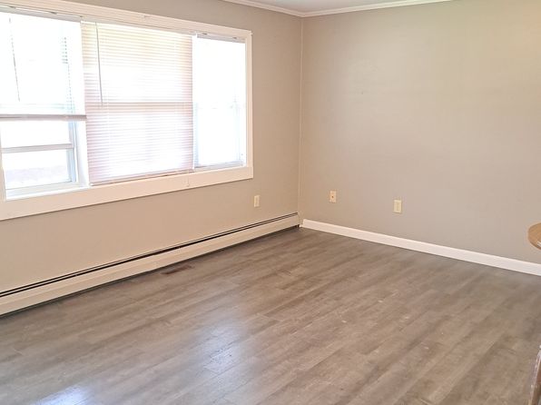 59 Couture St #2