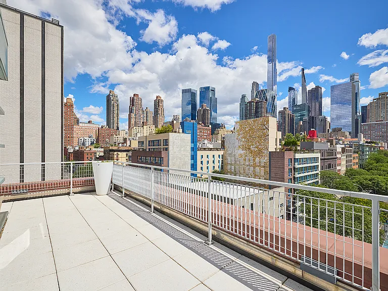 500 W 53rd St #6A — Photo 16