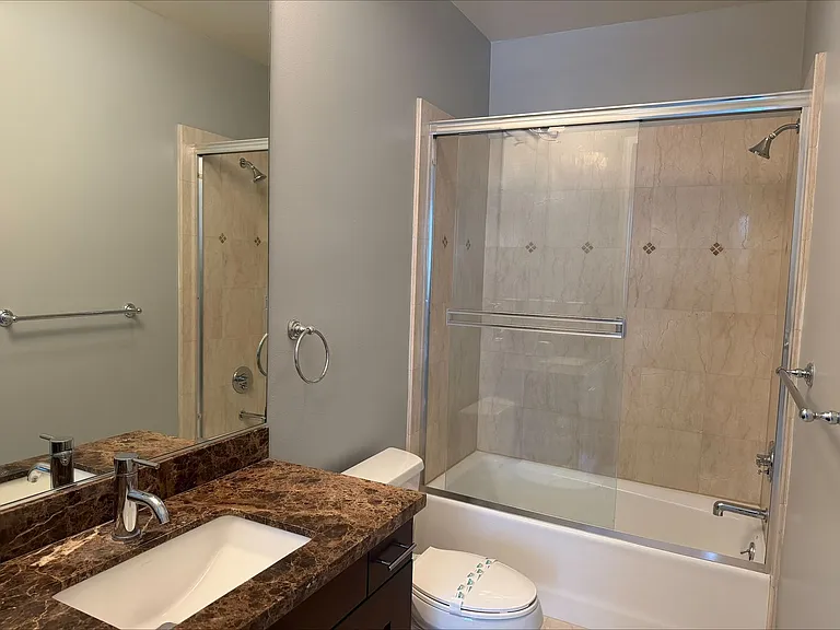 Axis 2300 Apartments — Photo 127