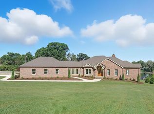 359 Carroll Creek Rd, Johnson City, TN 37601