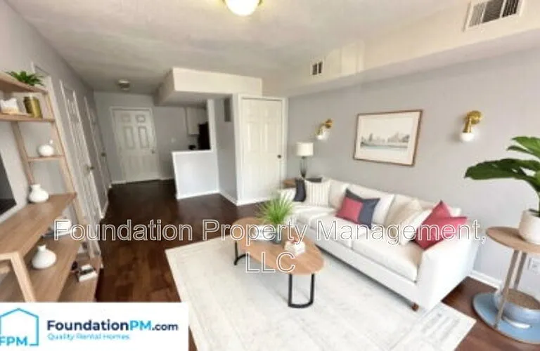 3743 Cambridge Station Dr — Photo 7
