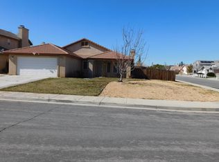 8960 Concord Ct, Hesperia, CA 92344