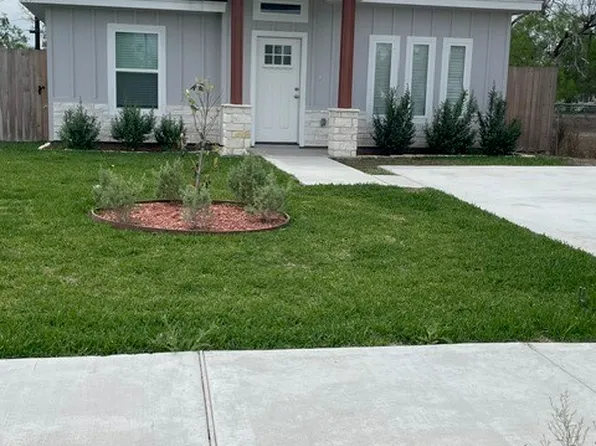 509 W Ragland Ave, Kingsville, TX 78363
