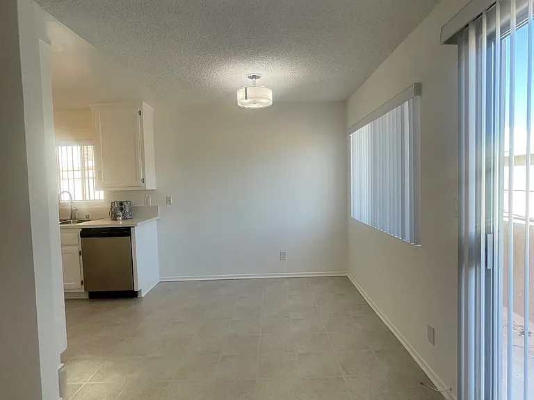 Unit 15 - Studio Floorplan