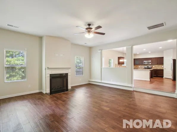 283 Bandelier Cir, Hampton, GA 30228