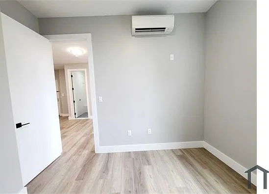 1501 E 172nd St #1D — Photo 11