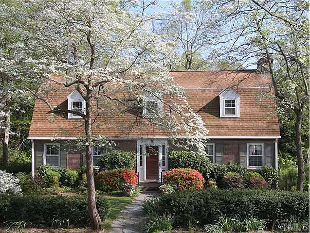 1st image of 510 Hooper Ln